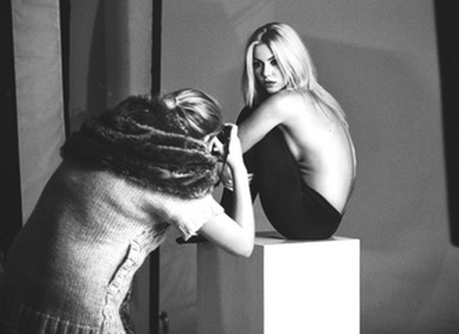 Юлия Нельсон