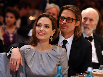 ЗМІ: стала істинна причина розлучення Джолі і Пітта