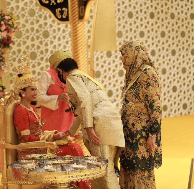 Принцеса Брунея Фадзілла Любабул вийшла заміж