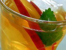 Яблочно-мятный чай