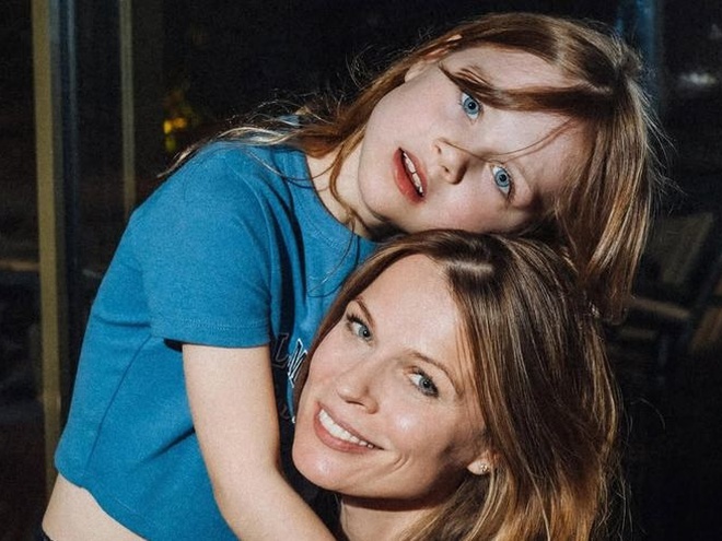 Молодшу дочку Ольги Фреймут прийняли до Пласту — фото