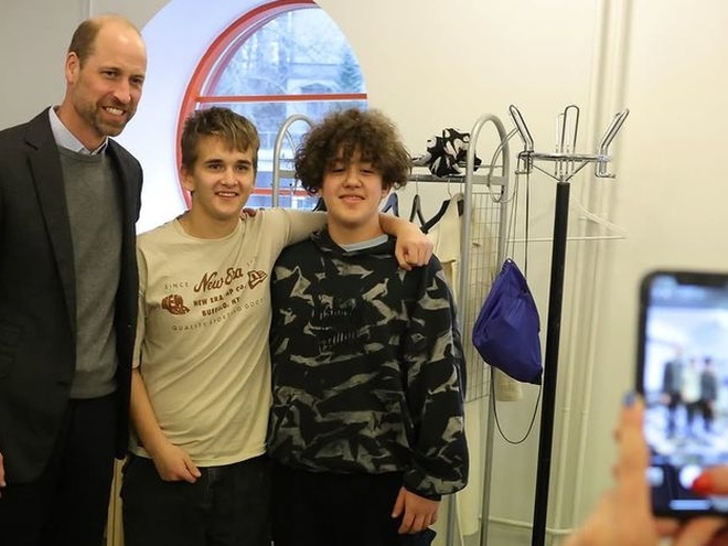 Принц Вільям зустрівся з українськими дітьми-біженцями під час візиту до Естонії