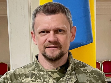 Зірка "Вітальки" Гарік Бірча вперше за рік приїхав додому з фронту: Тепер я вже головний сержант