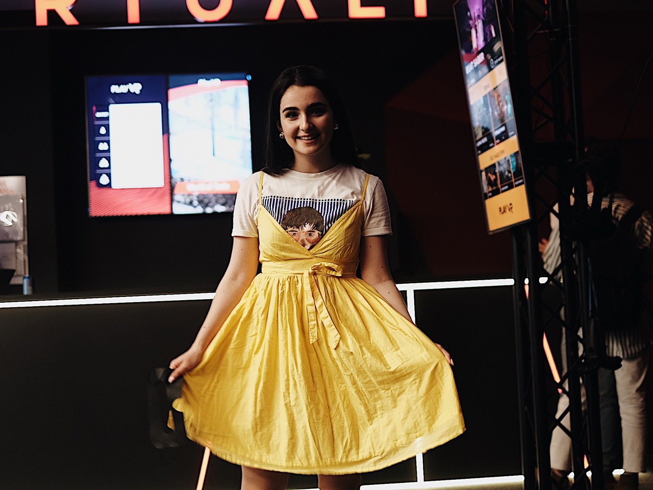 В Киеве прошла селебритиз-презентация игры RevolVR "Дикий запад"