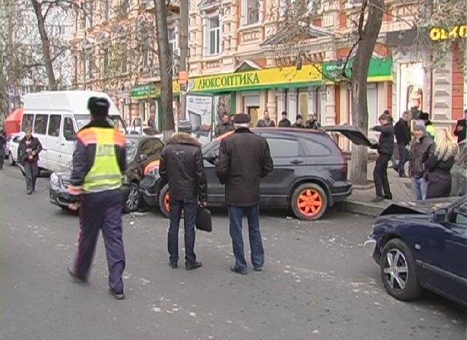 Авария маршрутки в Днепропетровске