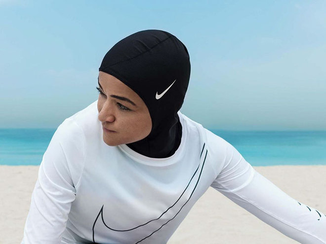 Хіджаб для жінок-атлетів Nike