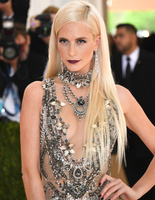 Met Gala 2016: лучшие прически и макияж