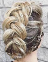 Прически на короткие волосы