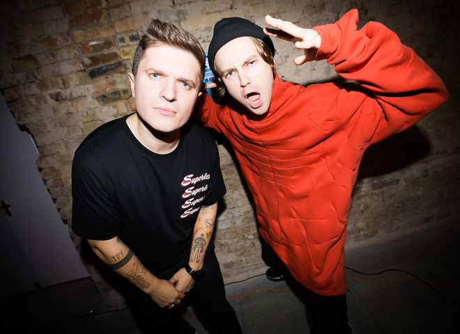 Вечеринка в честь дня рождения Анатолия Анатолича