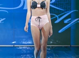 Юлия Айсина HFW 2011