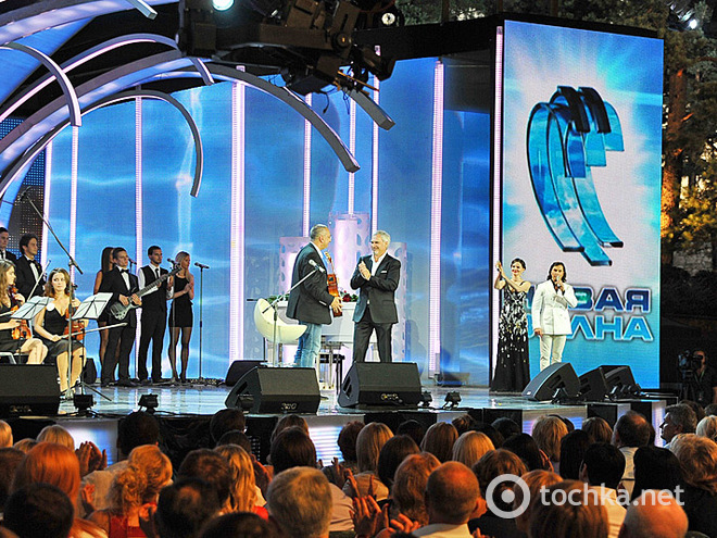 Трансляция Новой волны 2013