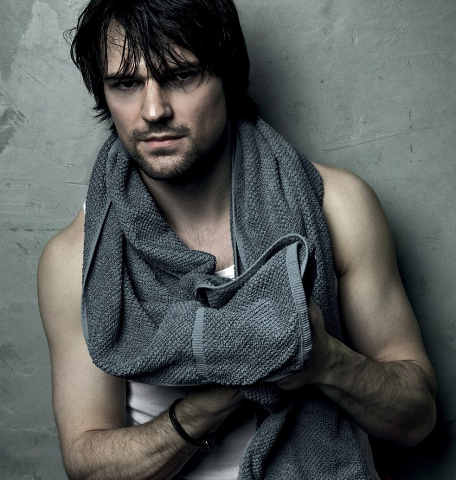 Данила Козловский