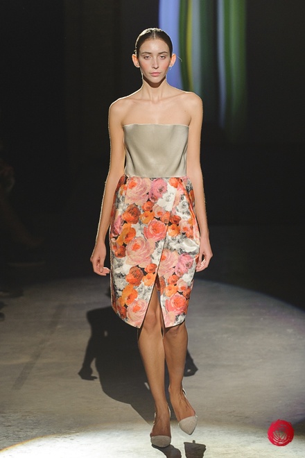 показ Elena REVA