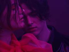 ALEKSEEV приоткрыл тайну со съёмок нового клипа "Целуй"