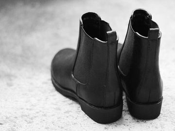 Модные сапоги 2016: ботинки челси (street style)
