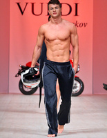 Показ VULDI by Lipakov Показ VULDI by Lipakov