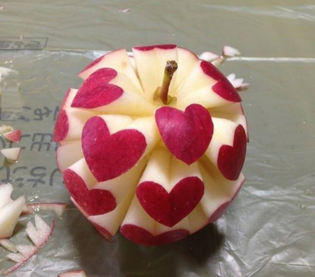 Красивое яблоко любви