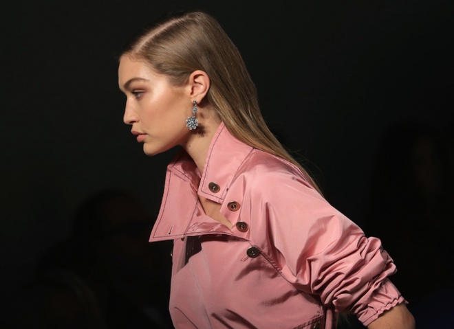 Злиття року: Bottega Veneta оголосив про злиття чоловічої і жіночої лінійки