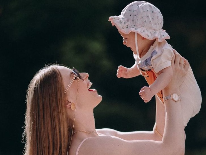 Анна Сагайдачна хрестила доньку та вперше озвучила її ім'я