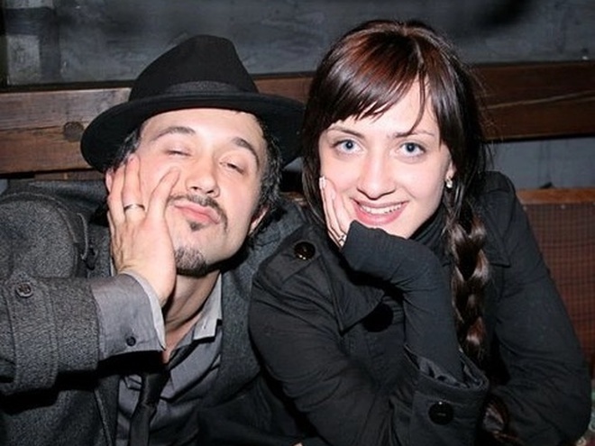 Дружина Бабкіна привітала його із 45-річчям, показавши рідкісні фото із сімейного альбому