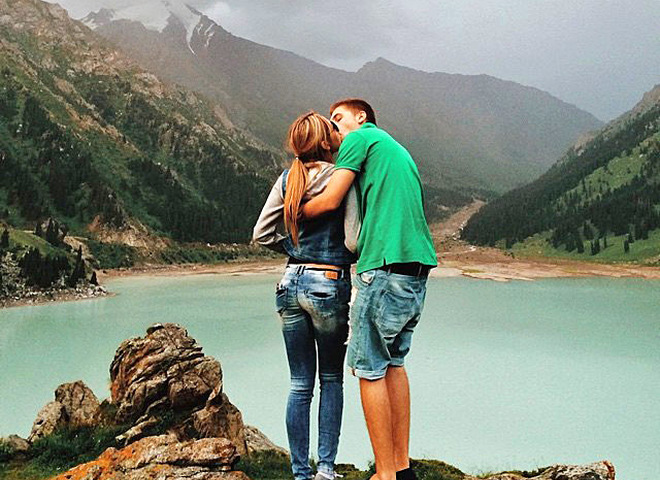 Подорожуємо з Instagram