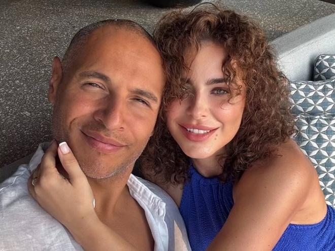 Ані Лорак таємно вийшла заміж на Мальдівах за іспанського масажиста