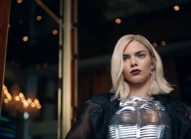 Кендалл Дженнер в відео ролику Pepsi