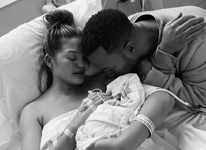 Кріссі Тейген і Джон Ледженд