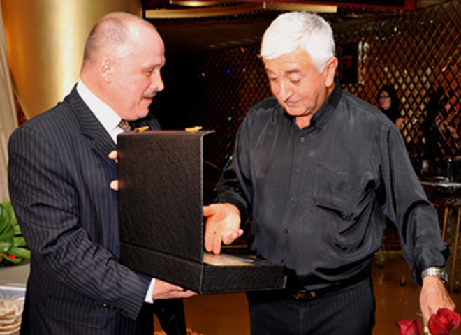 Таквор Баронян с другом