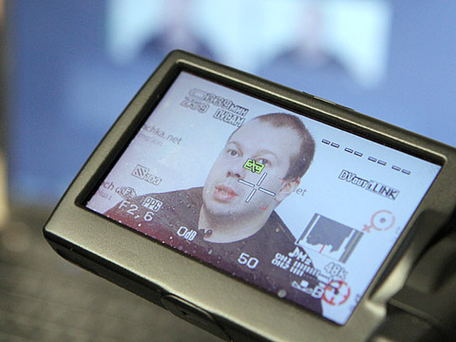 Денис Олейников