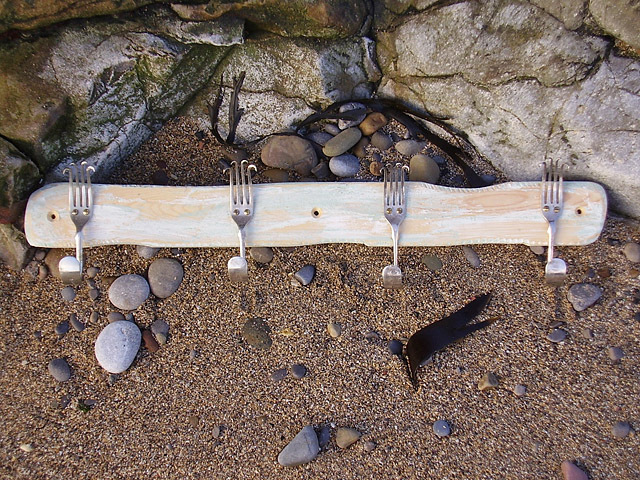 Делаем стильные вешалки