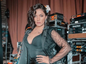 Оля Цибульська відверто розповіла, на скільки кілограмів погладшала за рік війни