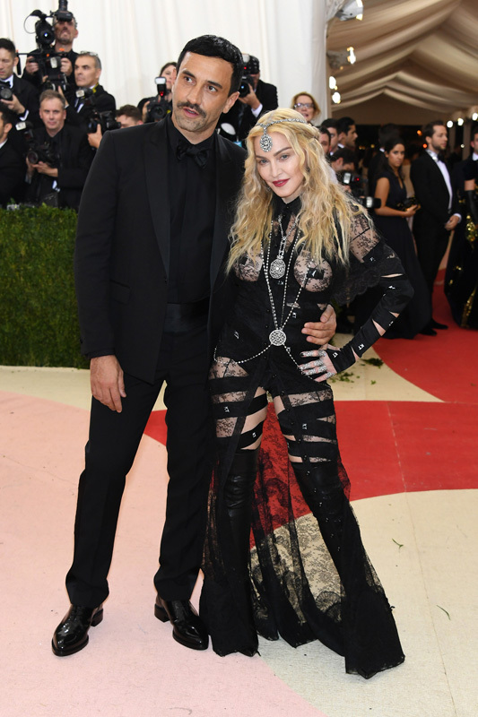 MET Gala-2016: лучшие наряды вечера