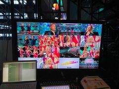 Кто против блондинок