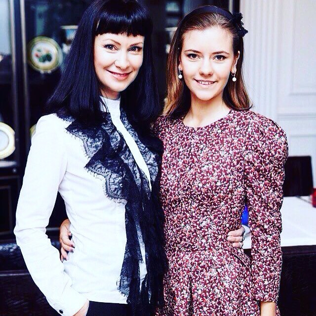 Нонна Гришаева впервые показала свою 21-летнюю дочь (фото) -  glamurchik.tochka.net
