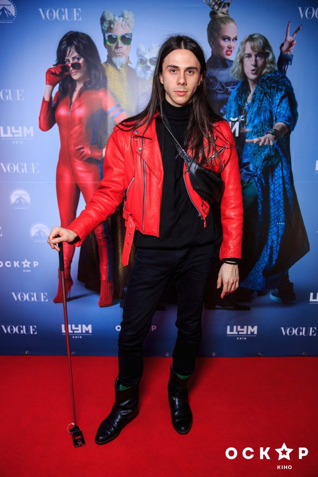 Зразковий самець 2 прем'єра