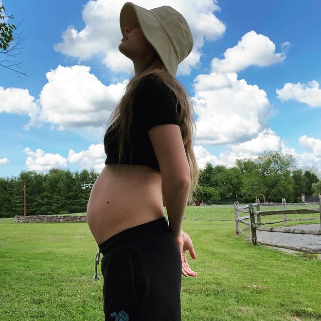 Джіджі Хадід на 27-му тижні вагітності