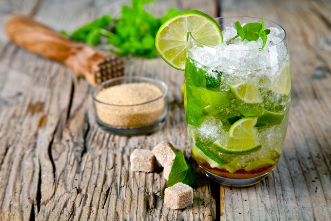 Безалкогольный мохито: топ-3 вкусных рецепта, которые спасут от жары
