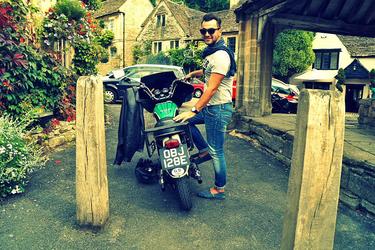 Деревня Castle Combe