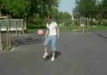 Девушки и мячики