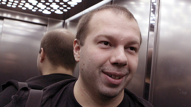 Денис Олейников