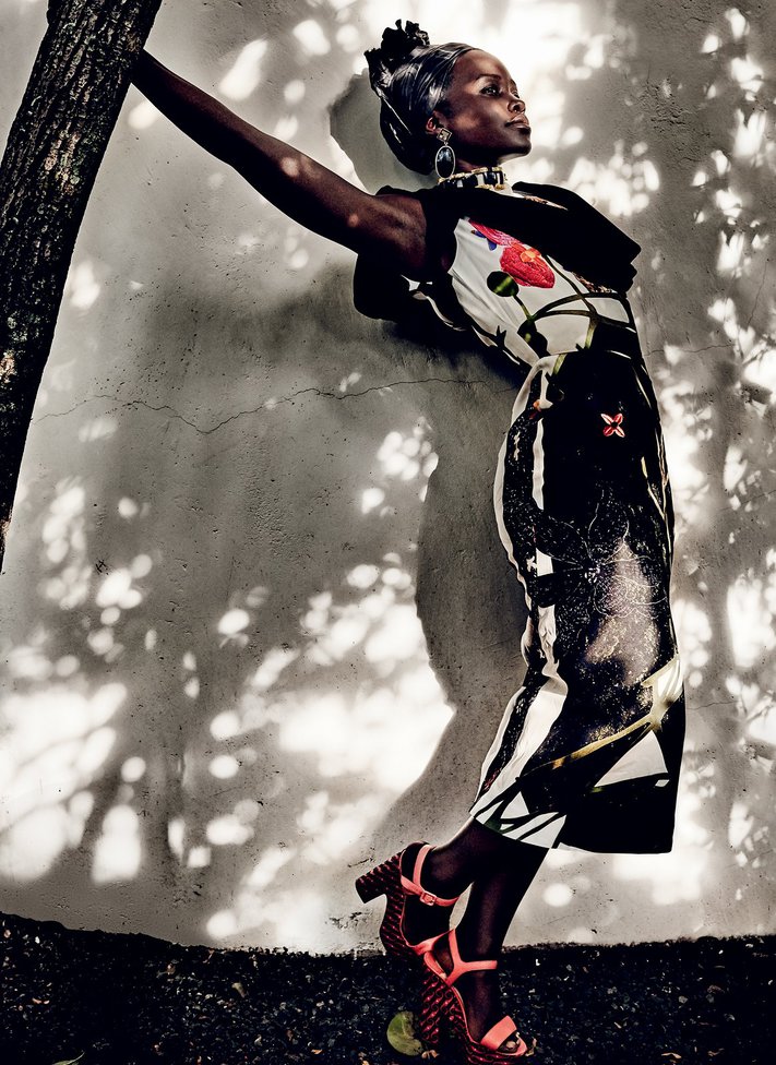 Люпита Нионго в фотосессии для Vogue (2016)