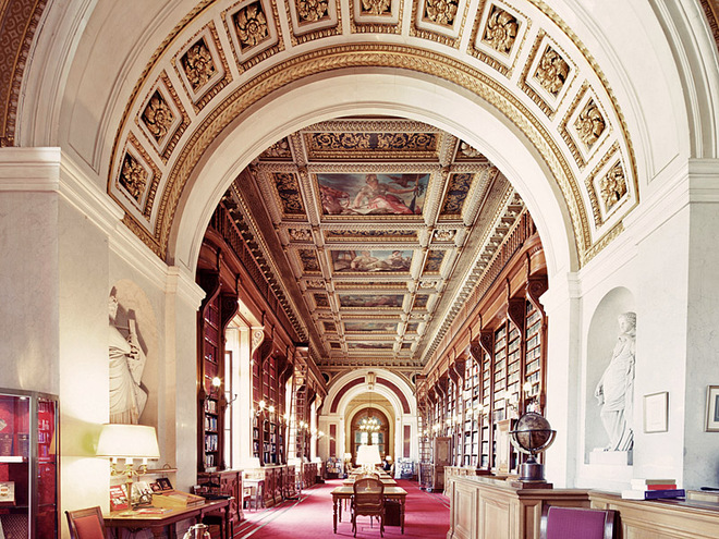 Найкрасивіші старовинні бібліотеки в об'єктиві Френка Бобота