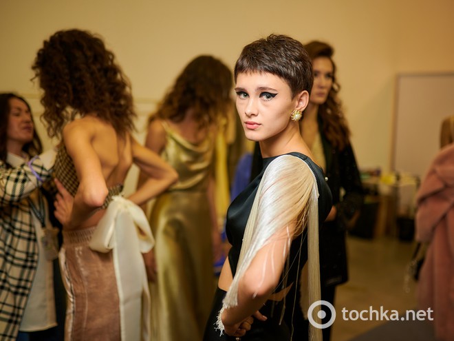 Backstage третього дня Ukrainian Fashion Week noseason sept 2021