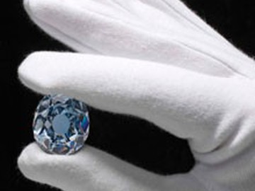 Блакитний діамант оцінено в $25 млн.