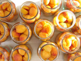 Как приготовить абрикосовый компот