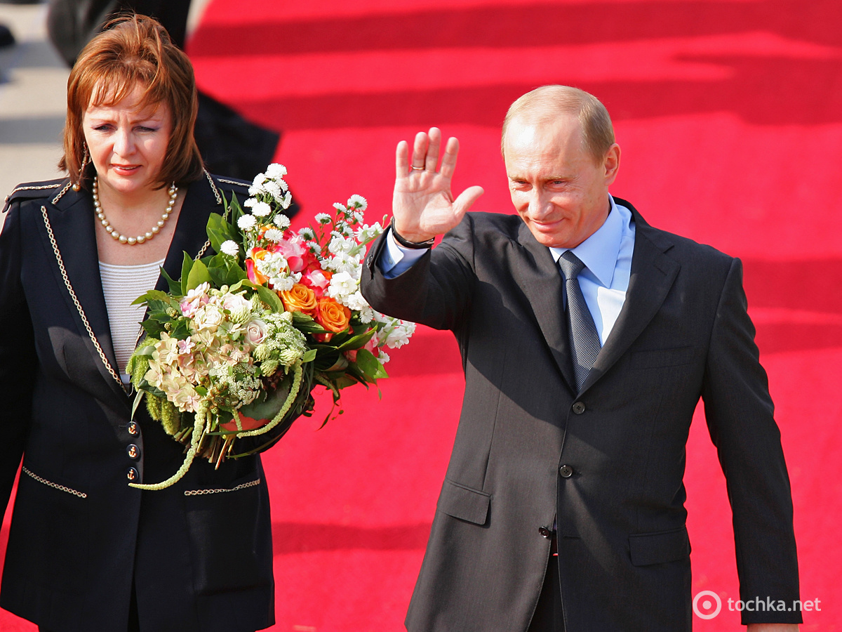 Людмила и Владимир Путин 2008 года