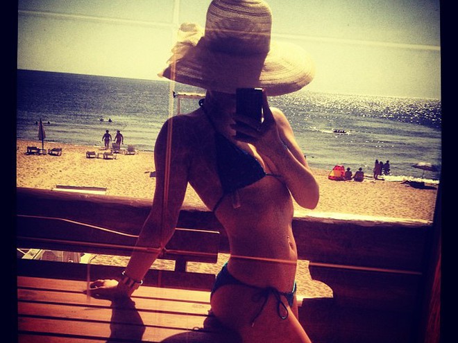 Алина Гросу