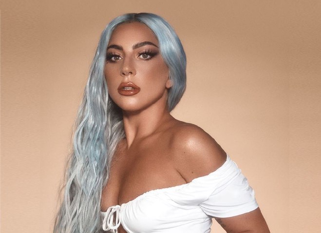 Леди Гага позировала обнаженной для кампейна