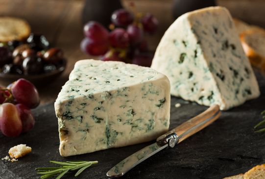 сир з пліснявою